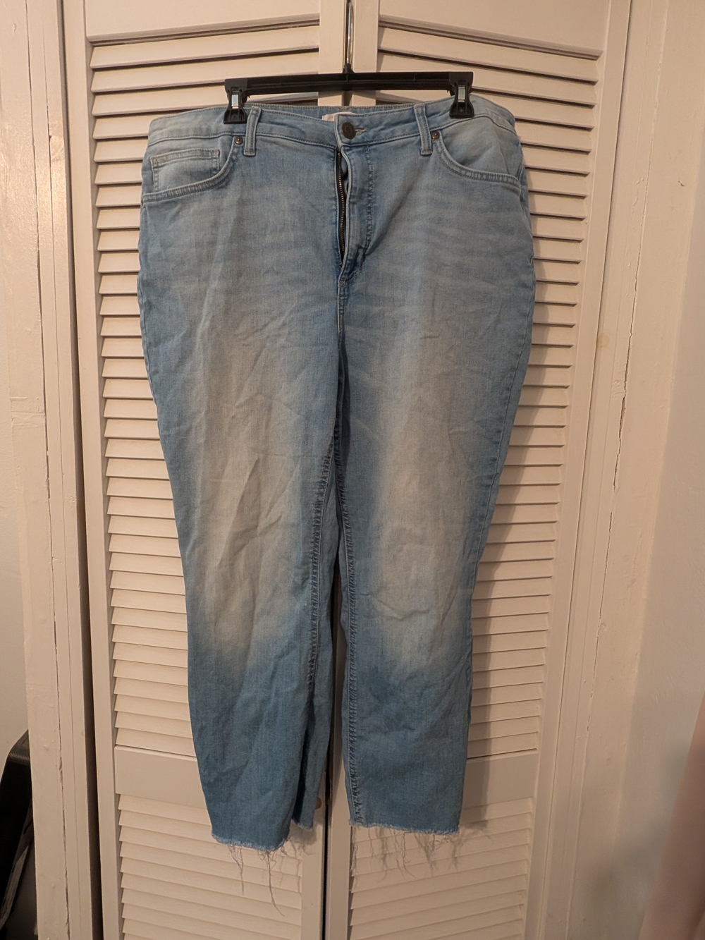 LC Lauren Conrad Light Blue Skinny Ankle Jeans